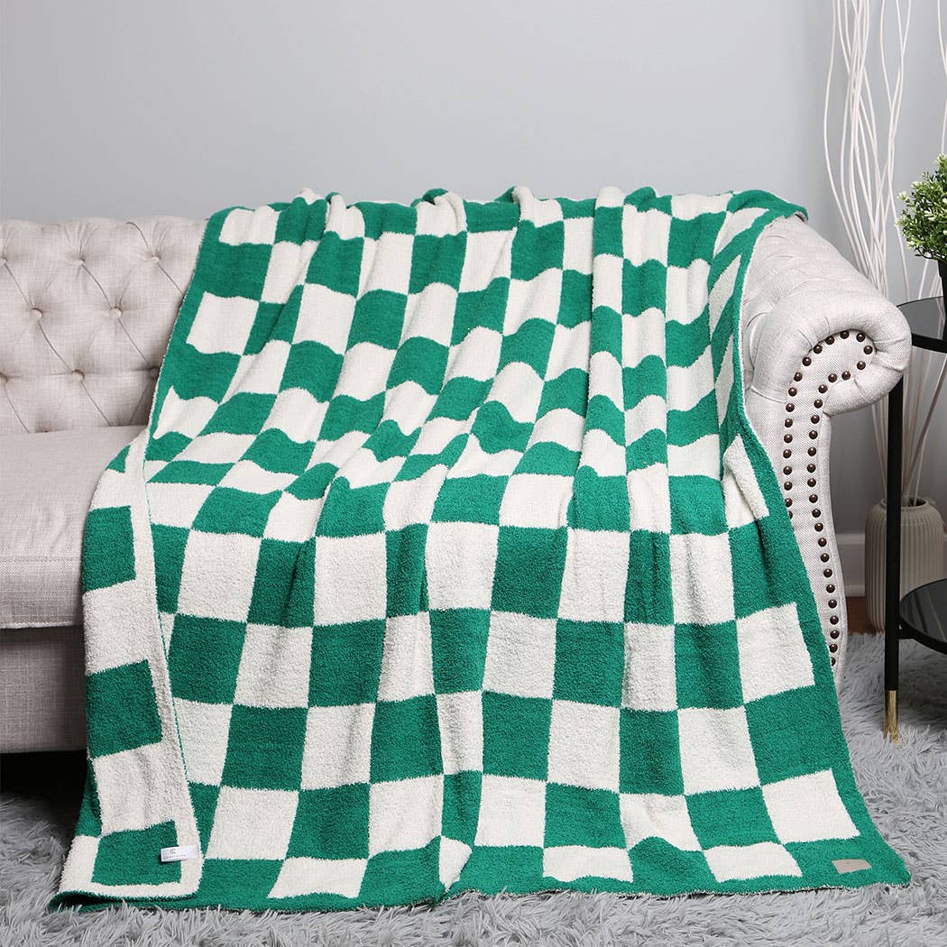 Checkerboard Patterned Throw Blanket: Green / ONE SIZE