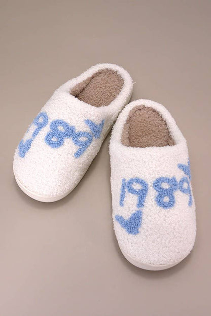 SOFT PLUSH MUSHROOM HEART RAINBOW WARM SLIPPERS | 40SP014