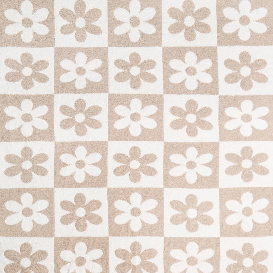 DAISY AND CHECKERED Print Soft Cozy Throw Blanket: PINK / ONE SIZE